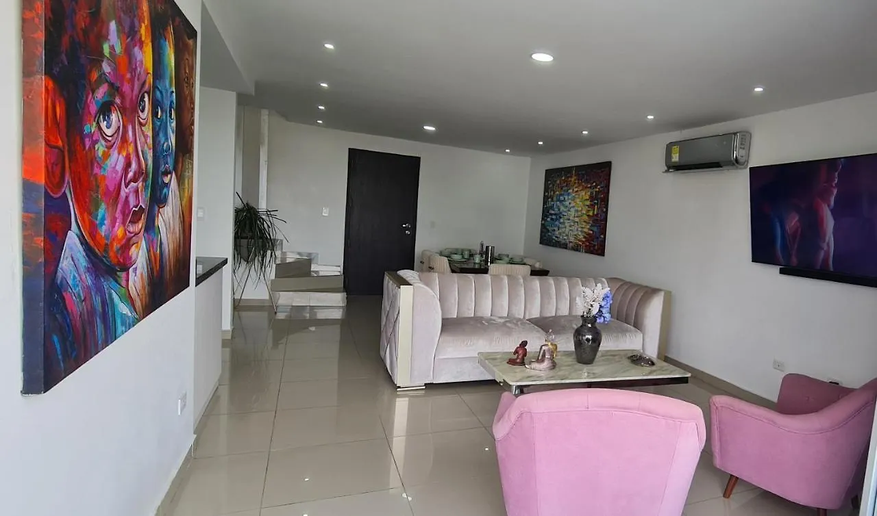 Espectacular Penthouse Duplex Bien Equipado Apartment Barranquilla  Colombia