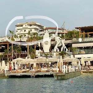 Dine Ksamil